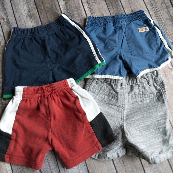 12 month boy shorts set of 4 - Picture 2 of 6
